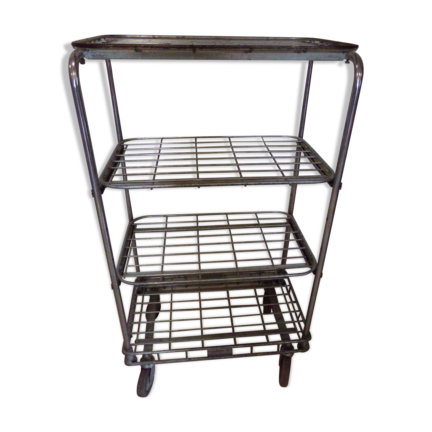 Etagère métallique sur roues