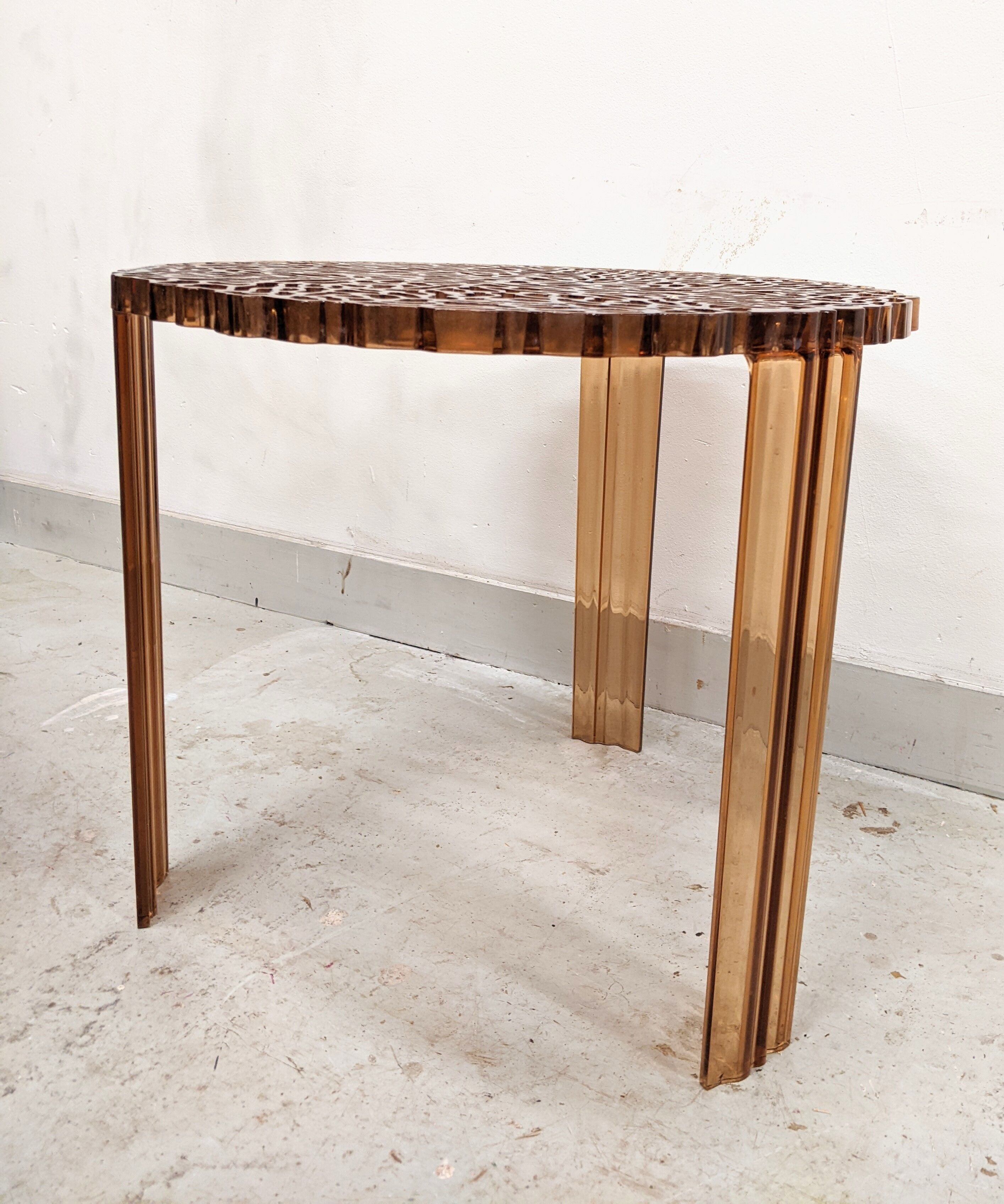 T.Table Kartell by Patrícia Urquiola