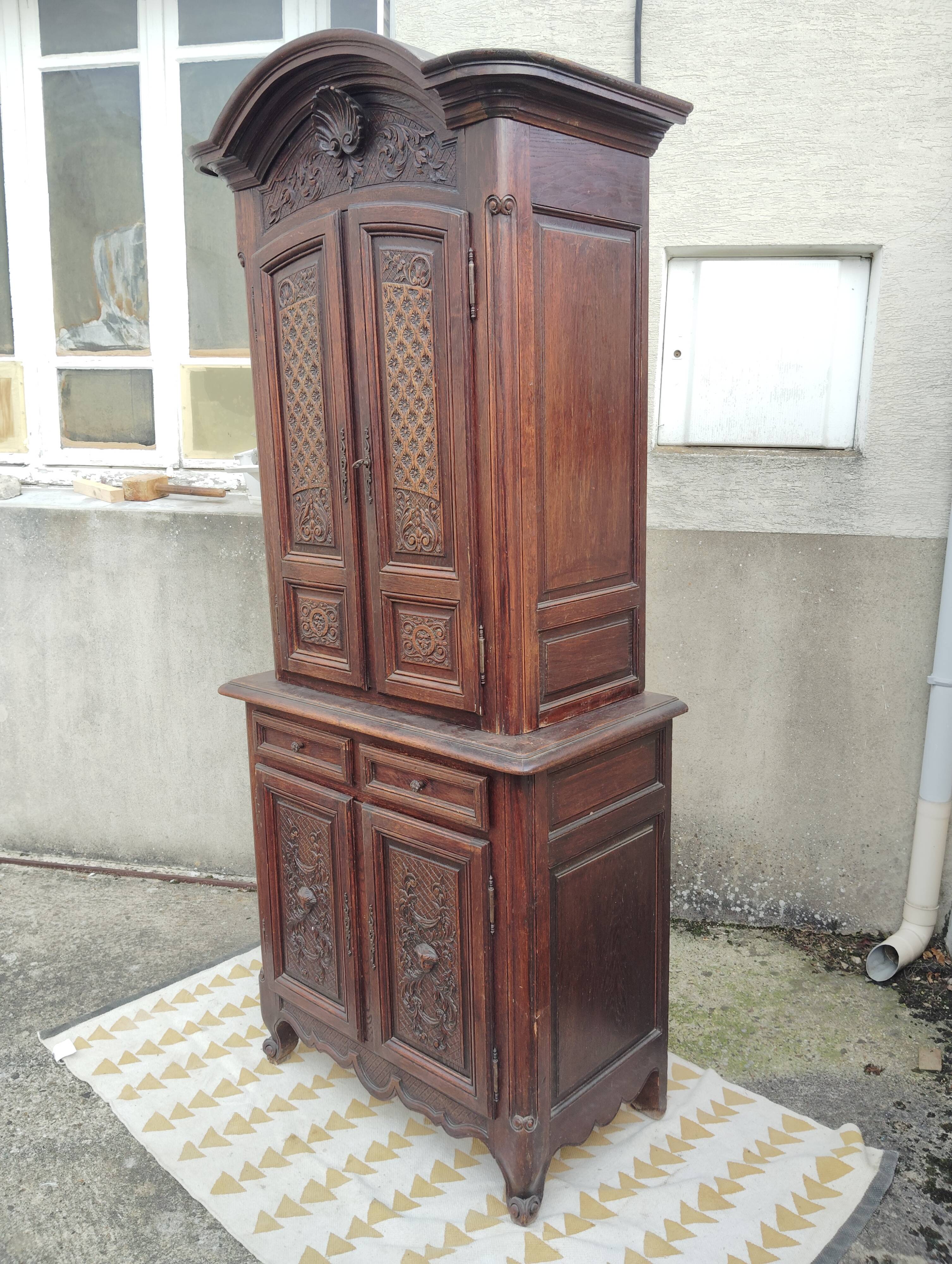 Buffet 2 corps Louis XV