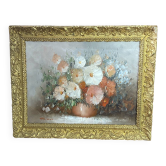 Oil on canvas, floral decoration, gilded wooden frame.
