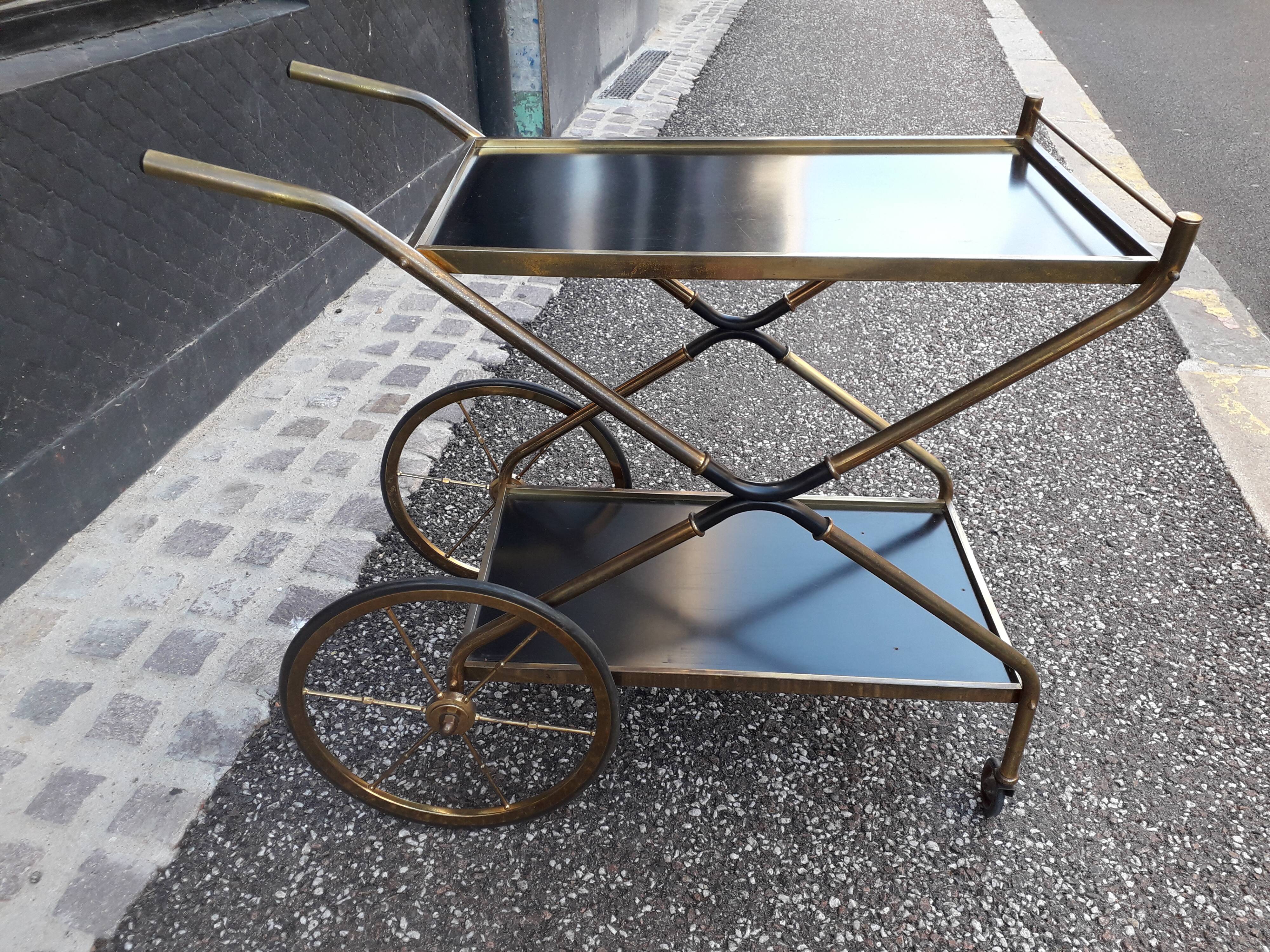 Vintage wheeled service