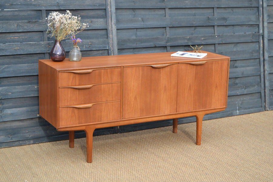 Enfilade par McIntosh * 152 cm