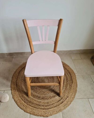 Ancienne chaise bistrot enfant