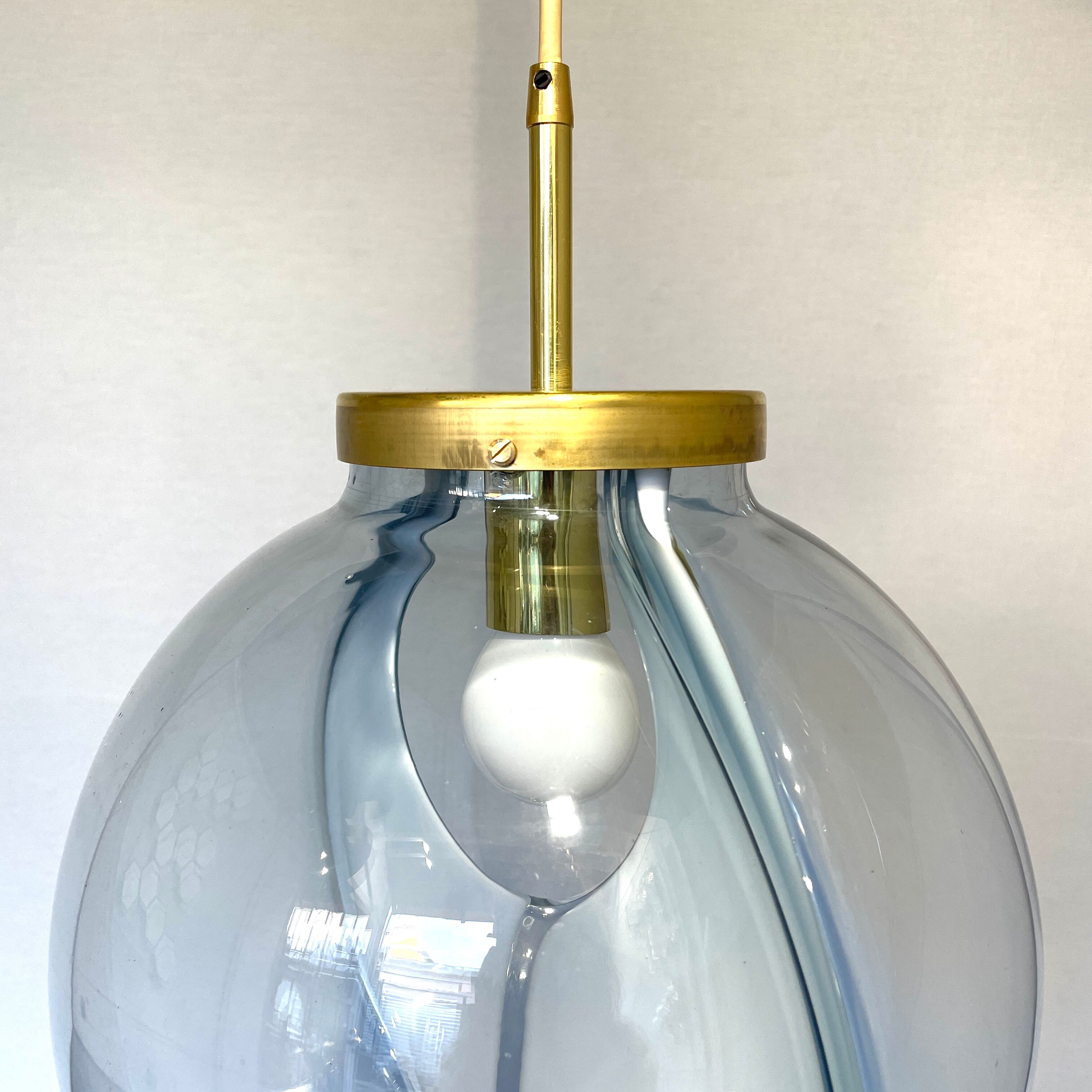 Murano glass globe "Menbrane"