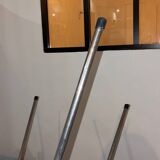 Fauteuil vintage design scandinave en cuir noir – style Arne Jacobsen