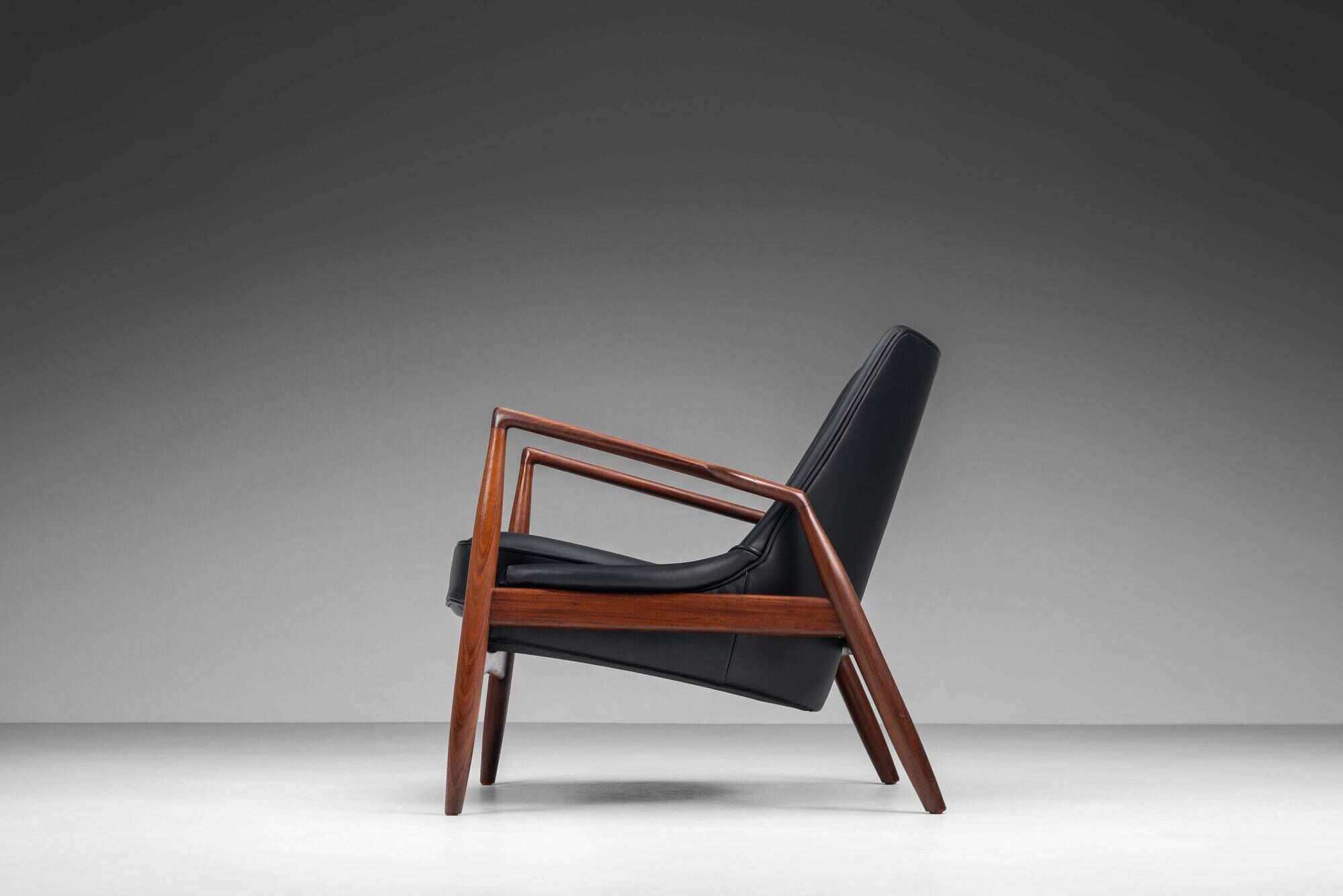 Ib Kofod Larsen ‘Seal’ lounge chair for OPE Möbler Sweden