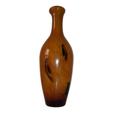 Glass paste vase