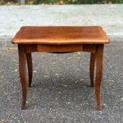 Table basse table d'appoint bout de canapé en chêne style Louis XV 1950