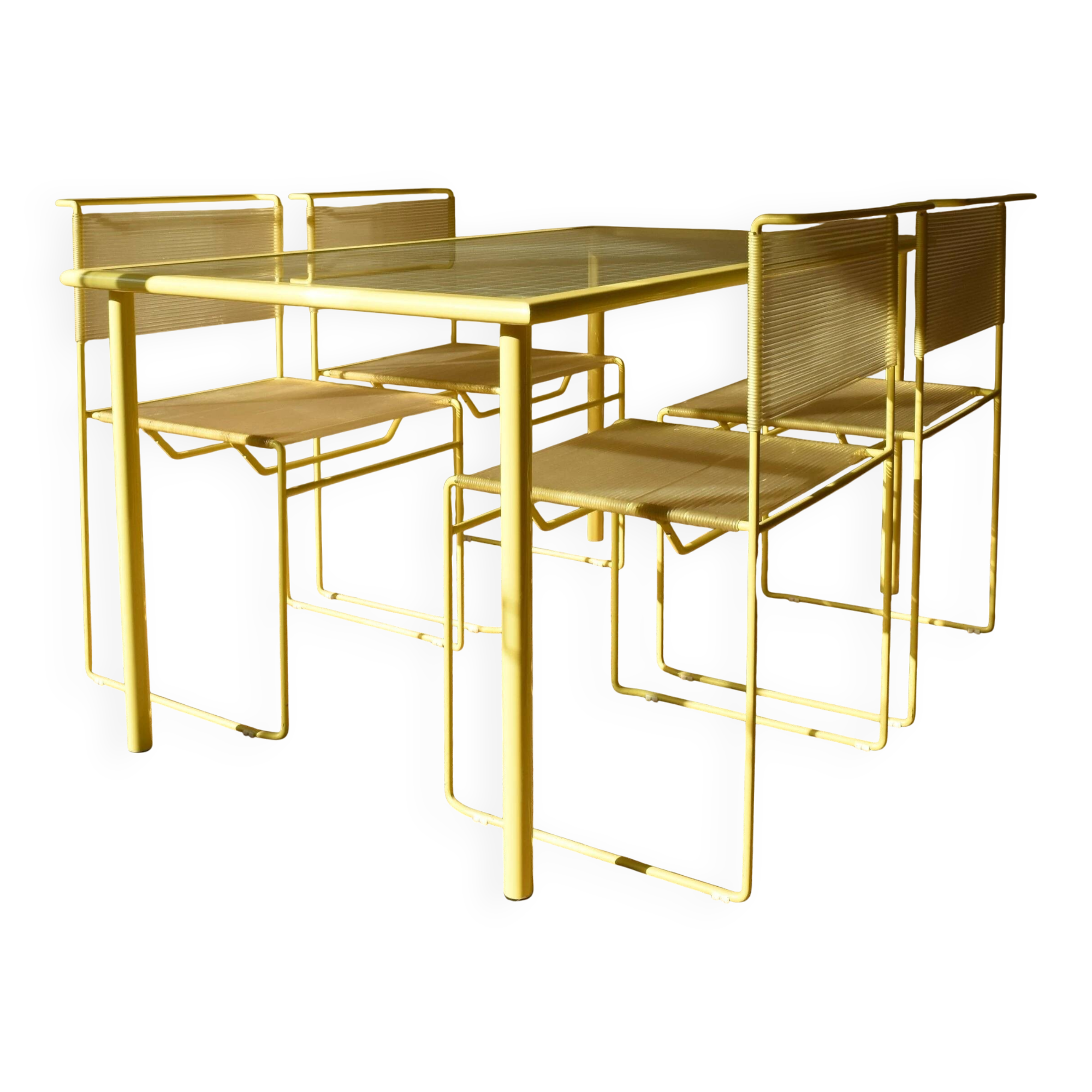 Spaghetti table and chairs by Giandomenico Belotti