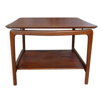 Table basse en teck danois par Hvidt & Mølgaard pour France & Daverkosen, années 1950.