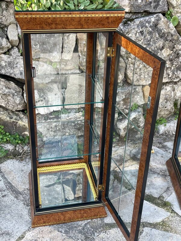 Paire de vitrines à poser en loupe et laqué noire&or époque xxeme siècle