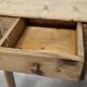 Petite table de ferme
