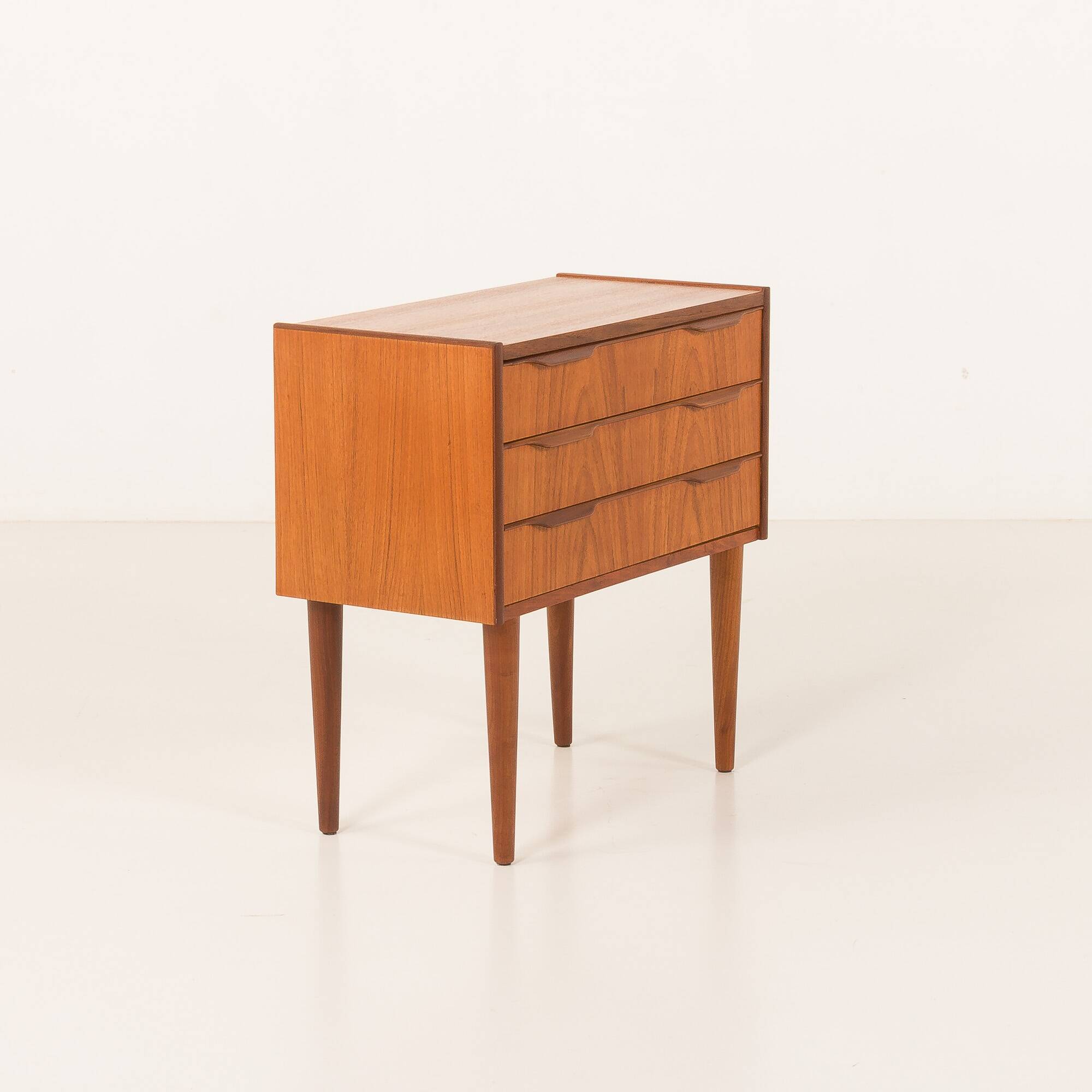 Small Danish teak chest of drawers, 1960s
