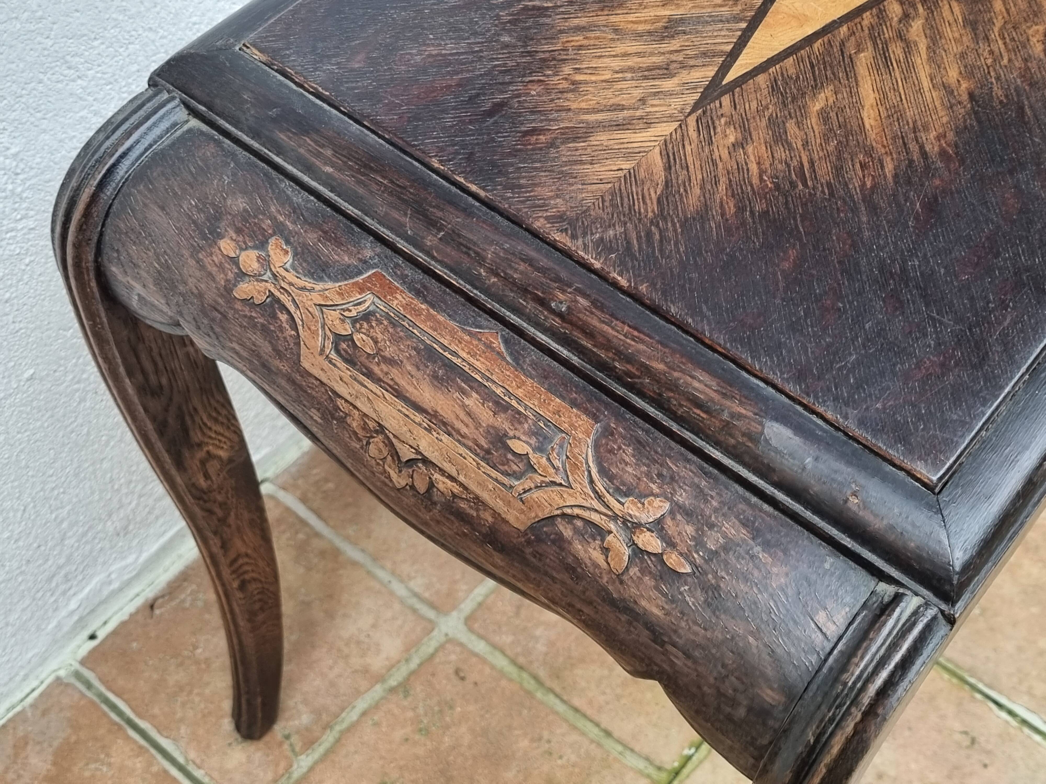 Vintage coffee table in marquetry wood, Louis XV style, 70 x 34 x 52 cm