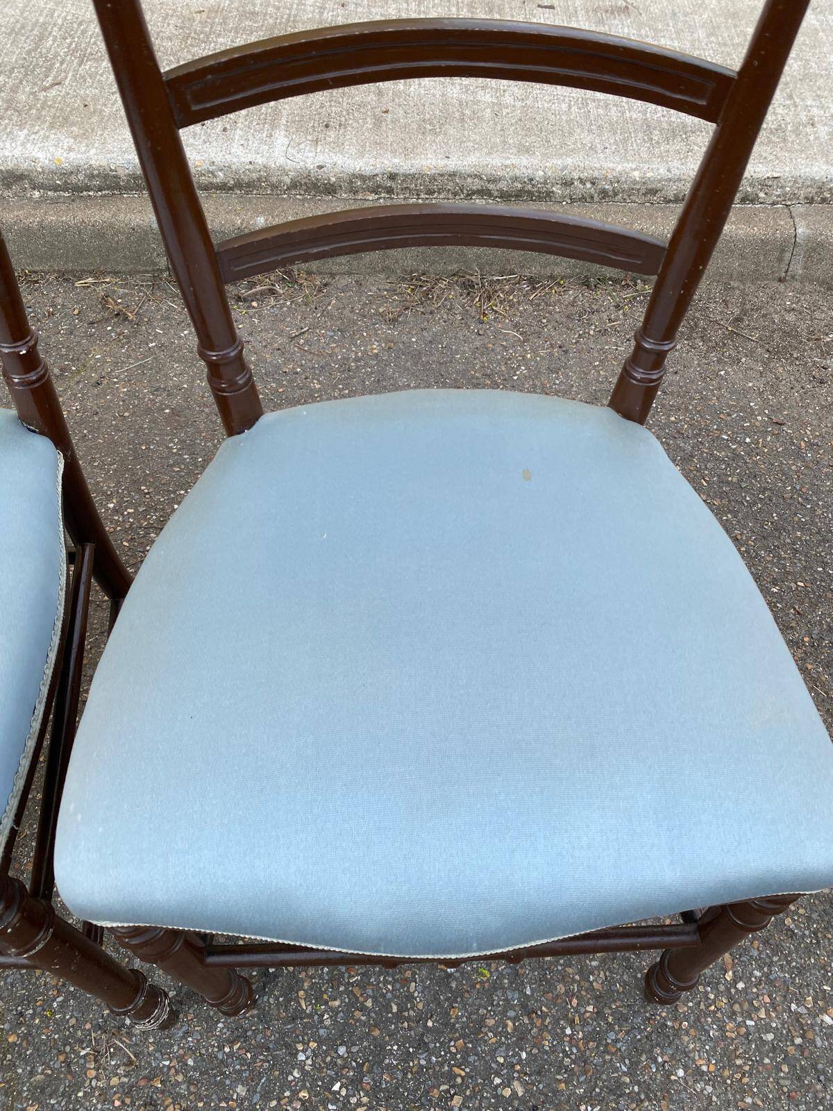 2 Napoleon III chairs in solid wood and blue satin fabric.