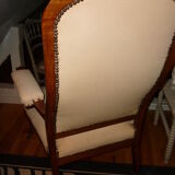 Fauteuil et son repose pied