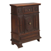 Antique baroque bedside table in walnut, Italy, early 18th century.