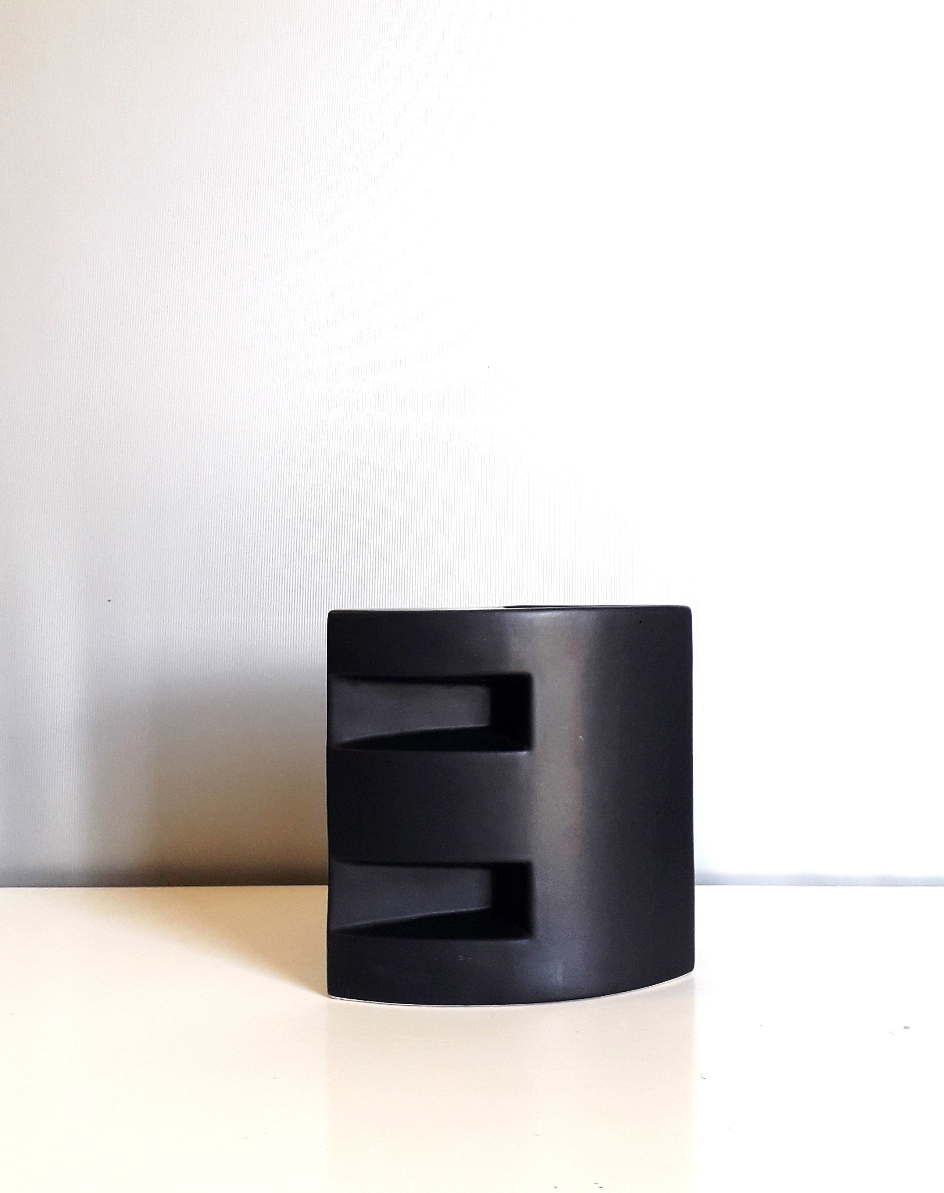 Black ceramic modernist vase - 1980