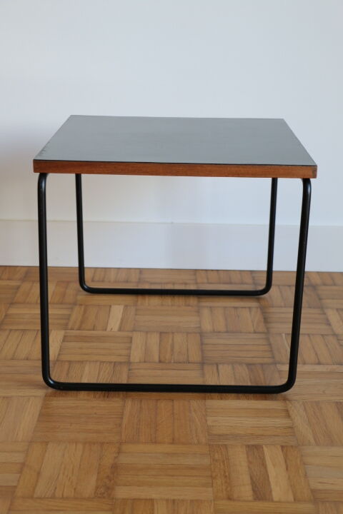 Flying coffee table by Pierre Guariche, Steiner