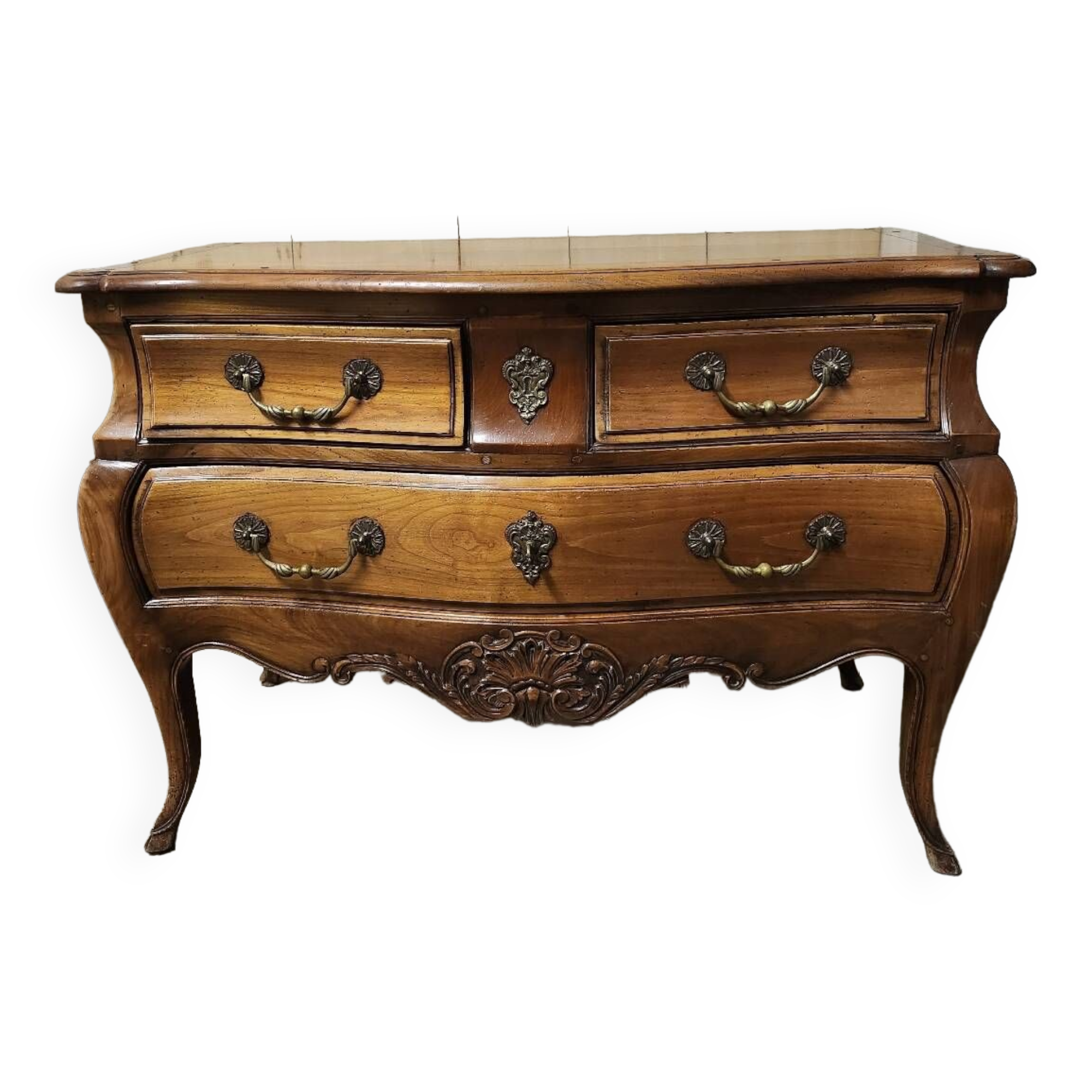 Style chest of drawers