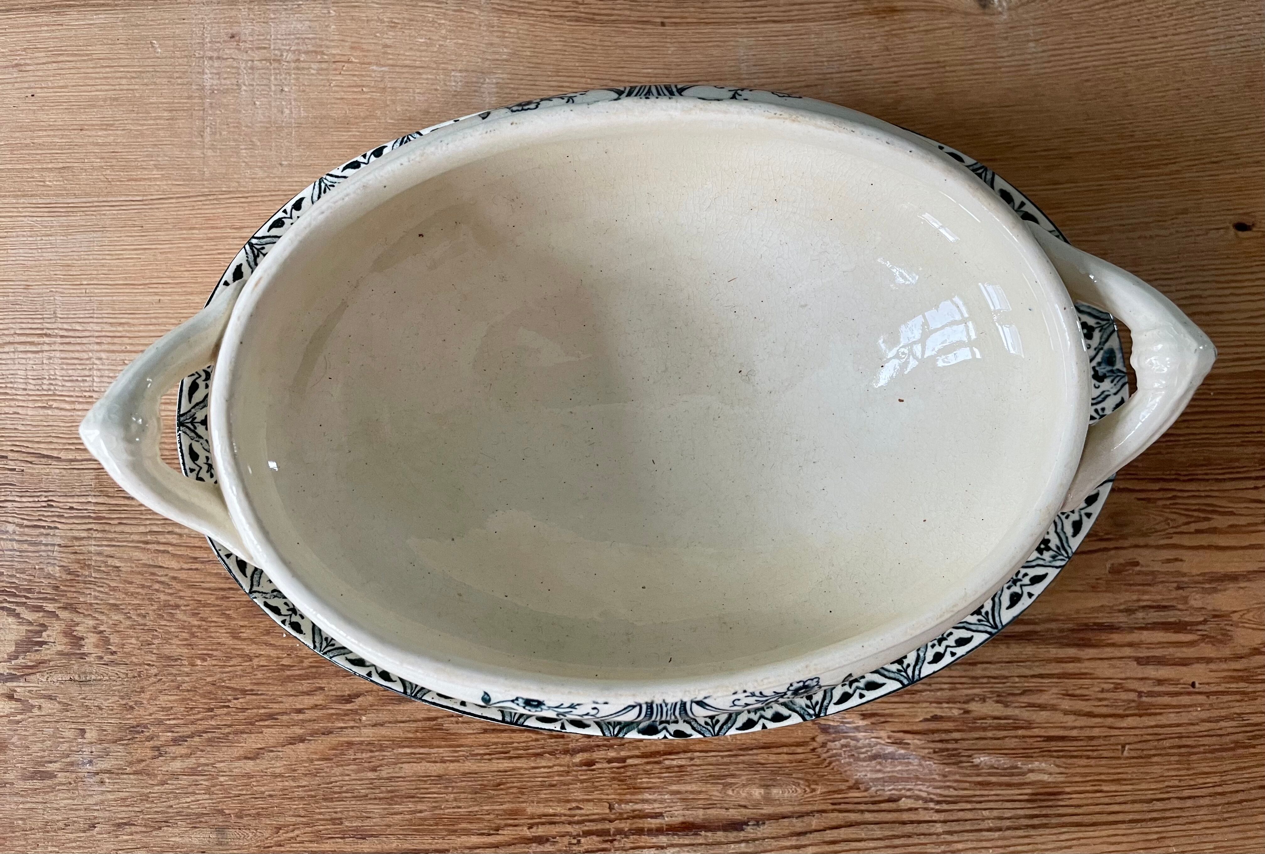 Saucière XIXème Alhambra Salins Terre de Fer
