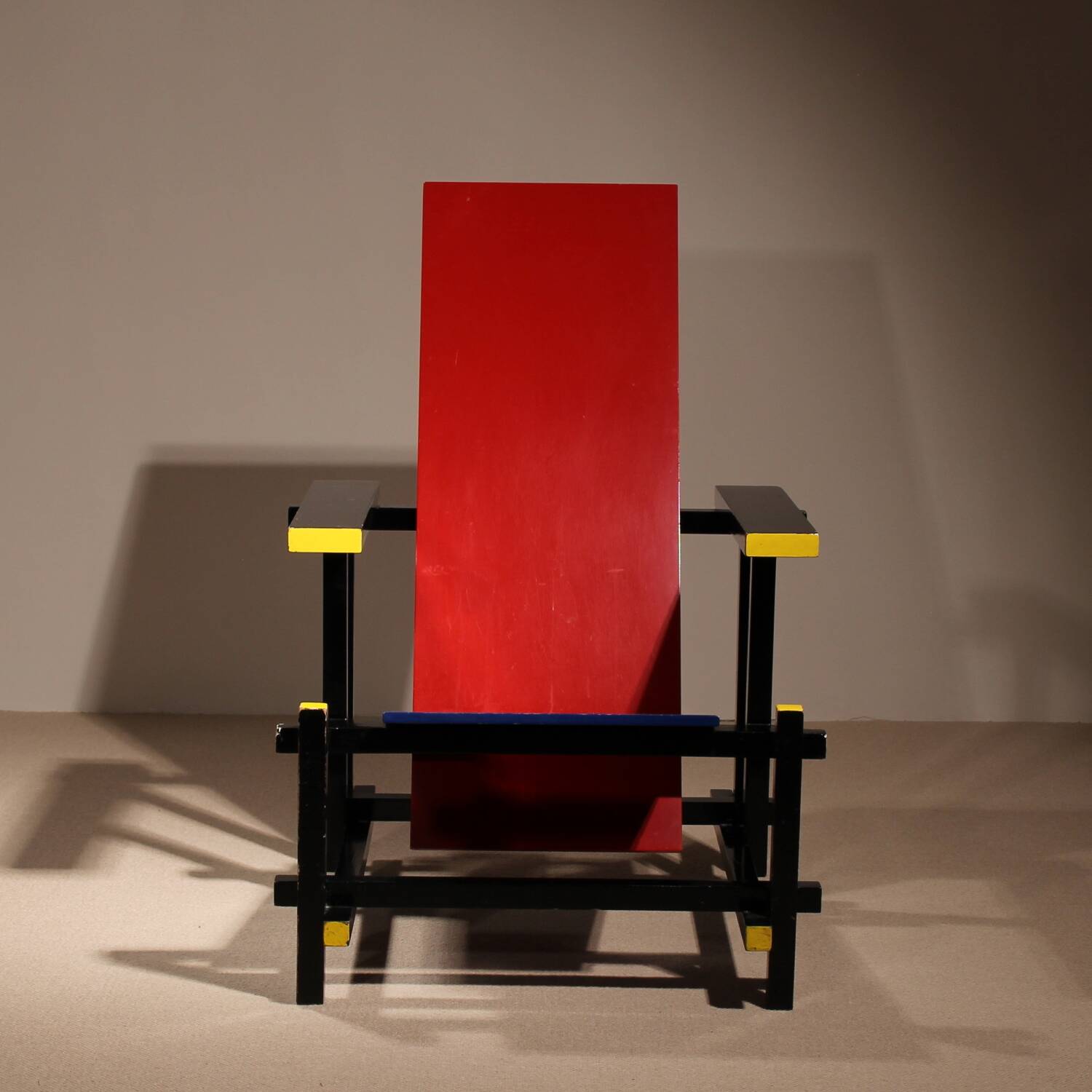 Early ‚Red and Blue‘ Chair by Gerrit Rietveld for Cassina | Italy 1970s