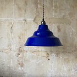 Blue metal workshop suspension