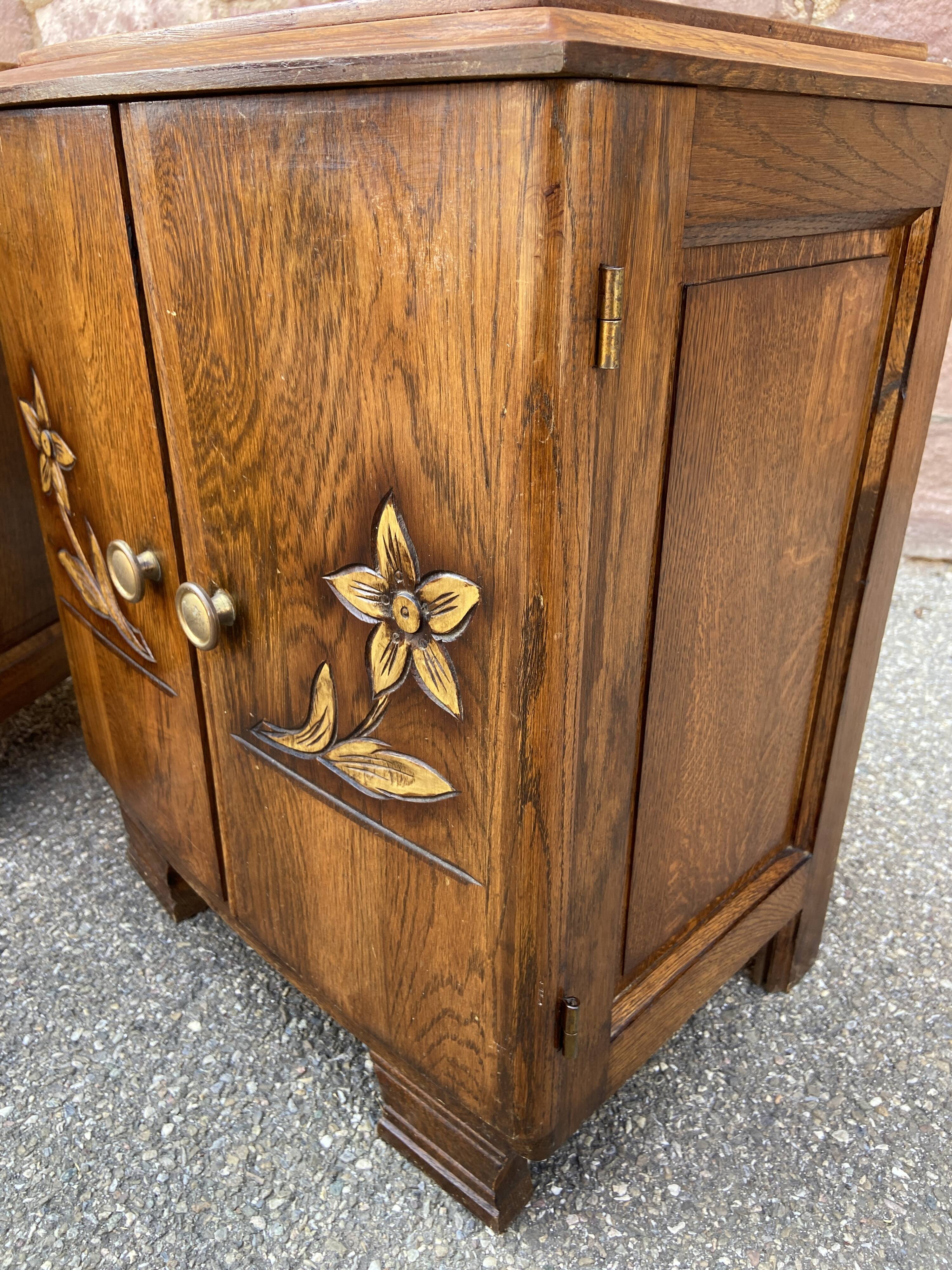 Pair of vintage Art Deco bedside tables from the 1950s