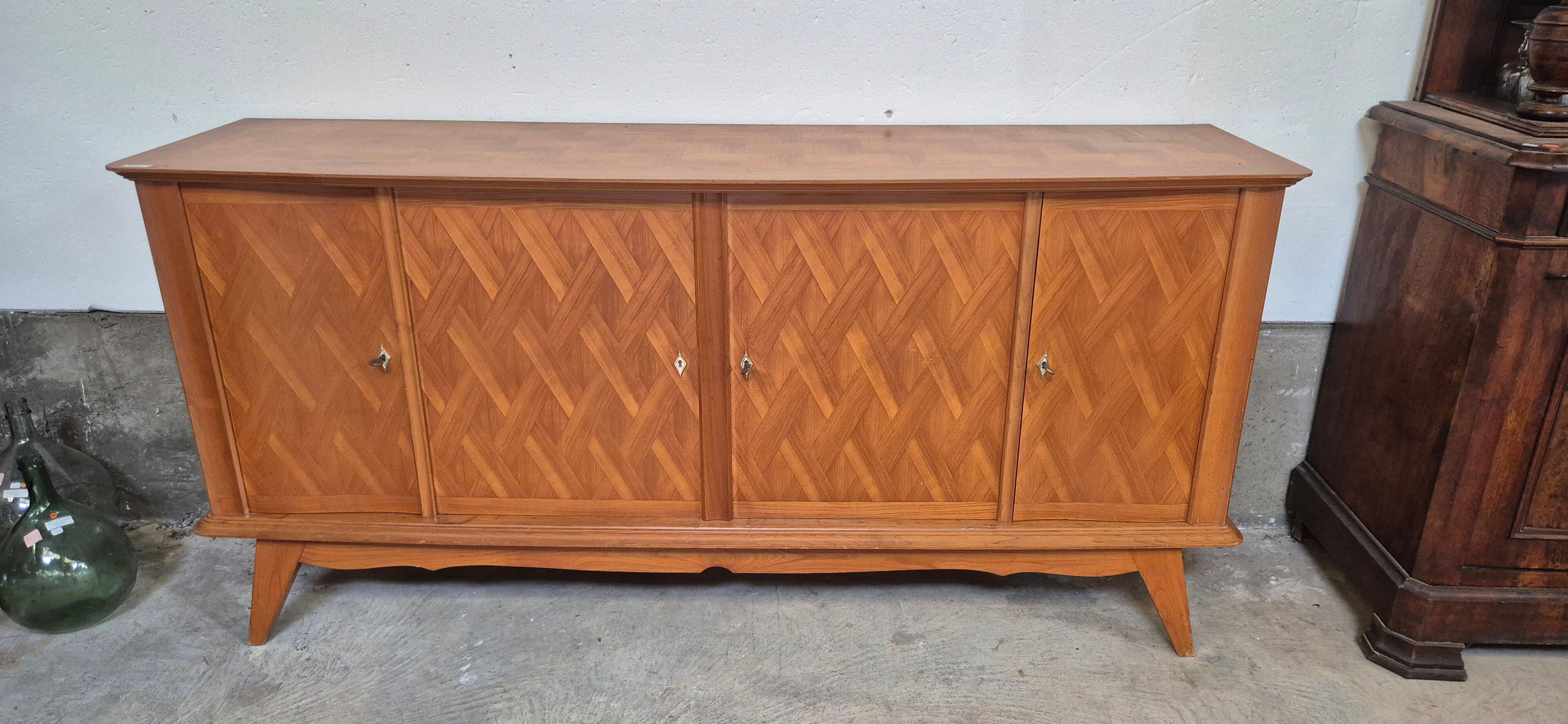 Enfilade 4 portes 1950-1960 pieds compas merisier