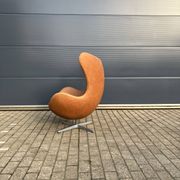 Original Fritz Hansen Egg chair from 1983 in perfect condition, new!! Rustic Cognac Camel Leather