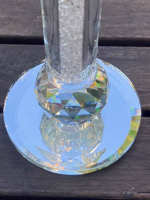 Crystal tealight candle holder