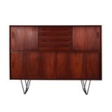 Buffet haut en teck, design danois, années 1970, production : Danemark