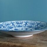 Decorative plate signed Punter, earthenware from Teruel, Spain.