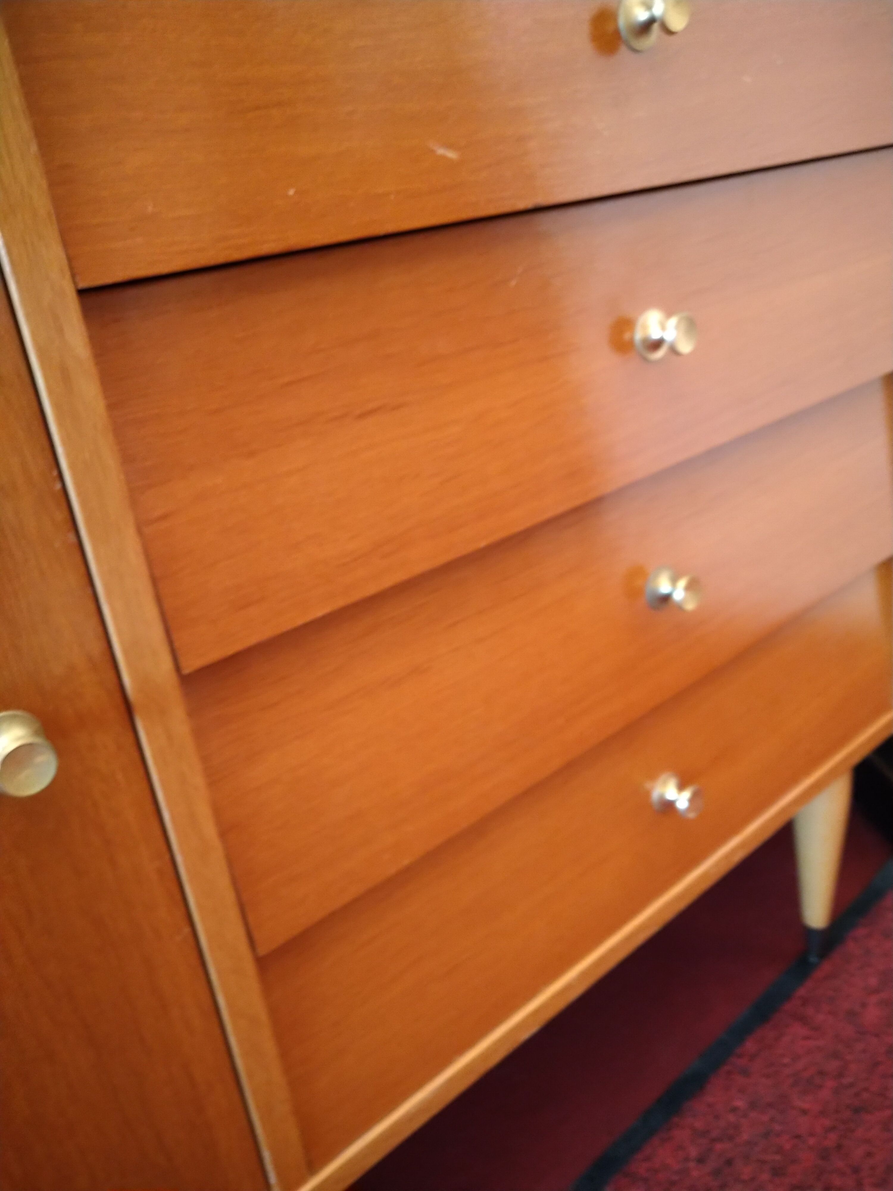 Commode vintage