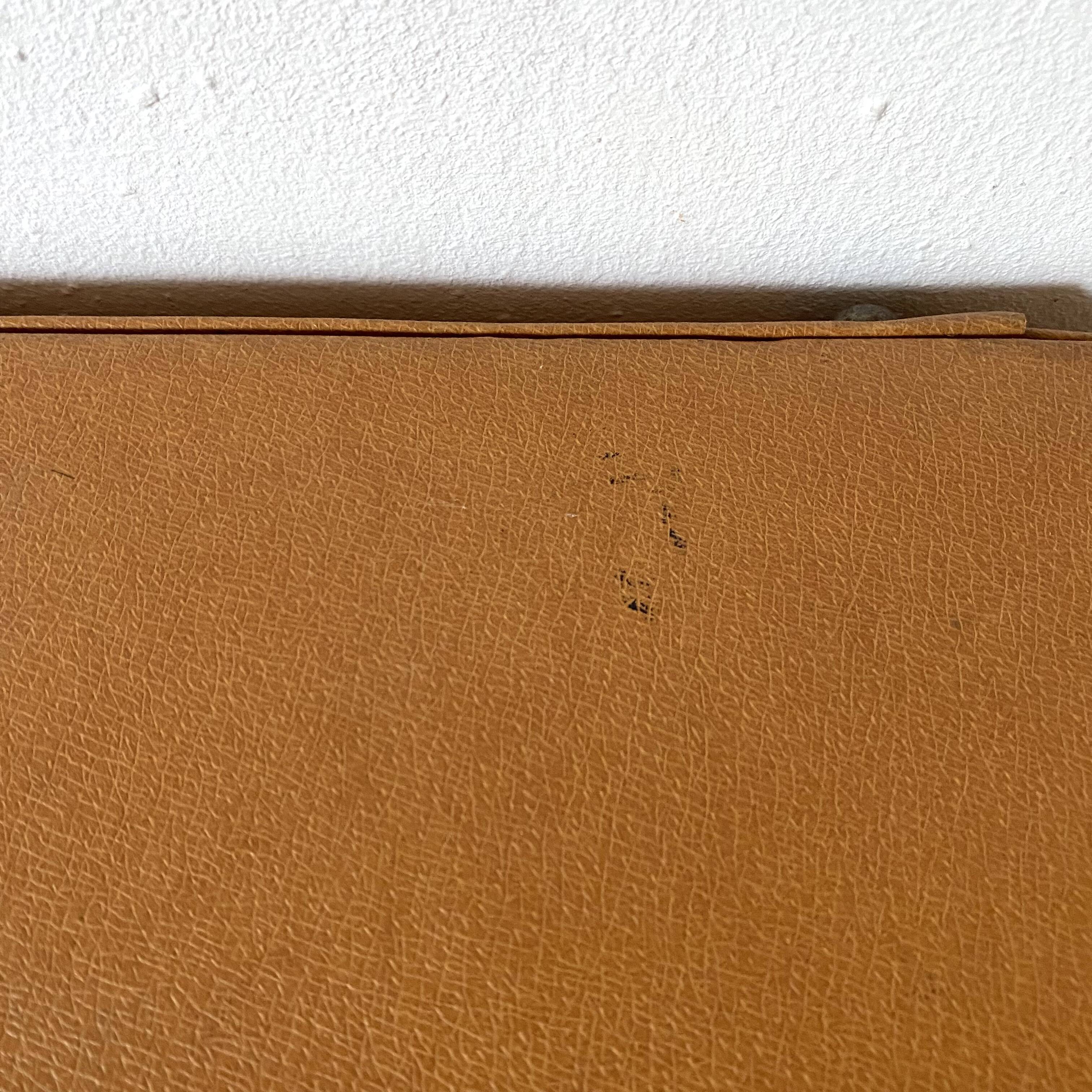Valise vintage semi rigide 40X55