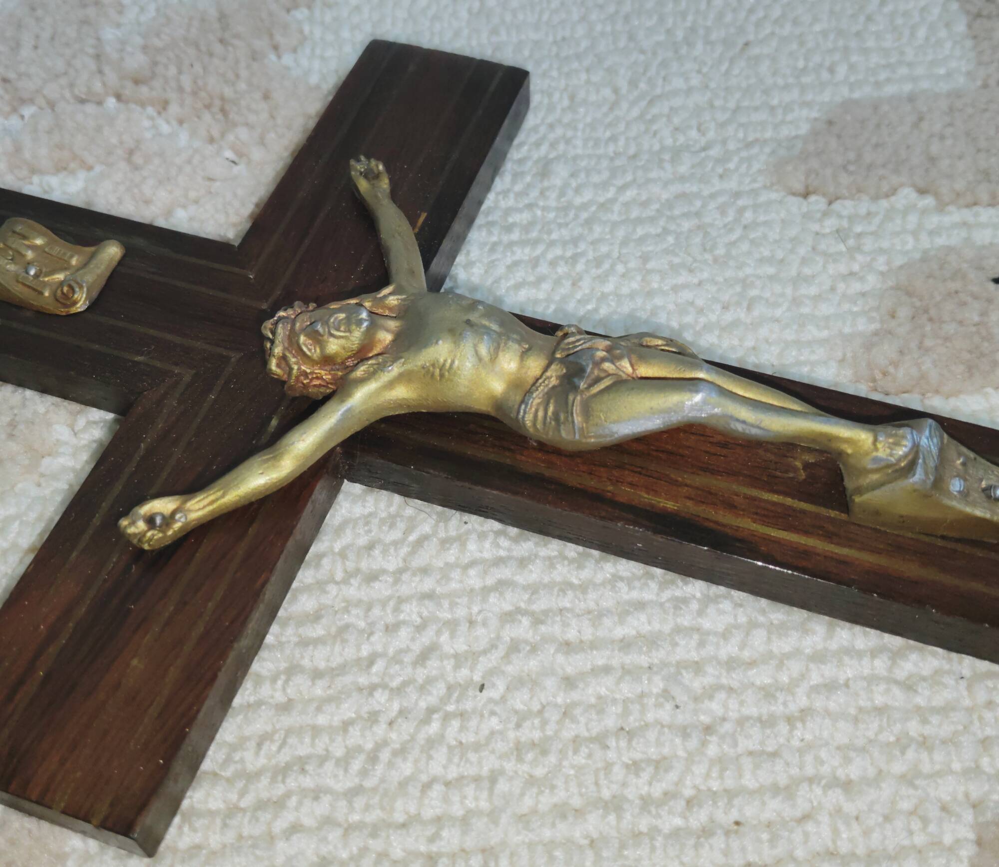 Large Antique Walnut Crucifix with Brass Inserts - Vintage 1920 - French