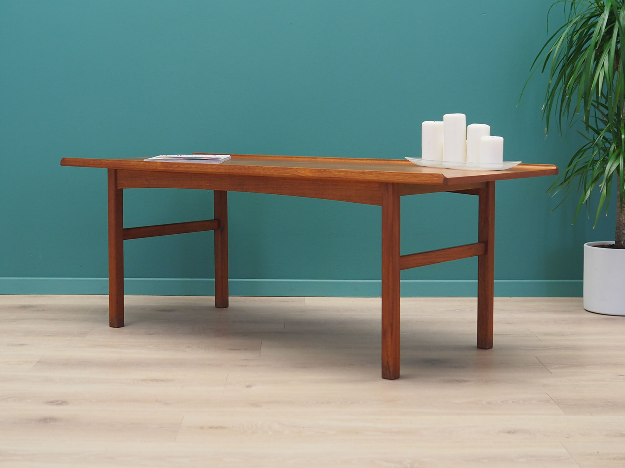 Teak coffee table, Danish design, 1970s, production: Denmark