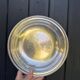 Plat en métal argenté vintage, creux rond à frise de laurier