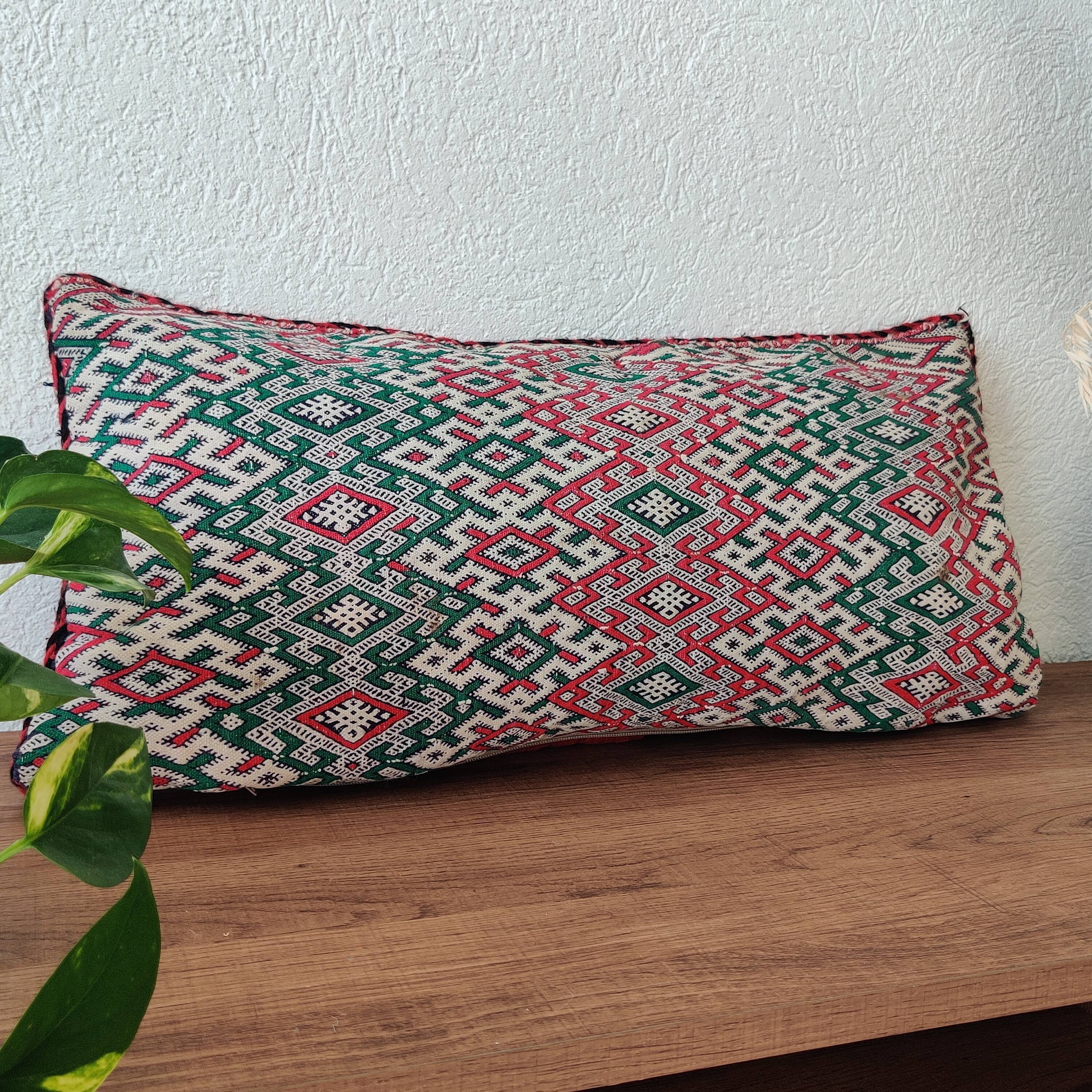 Moroccan Kilim Cushion Vintage green and red