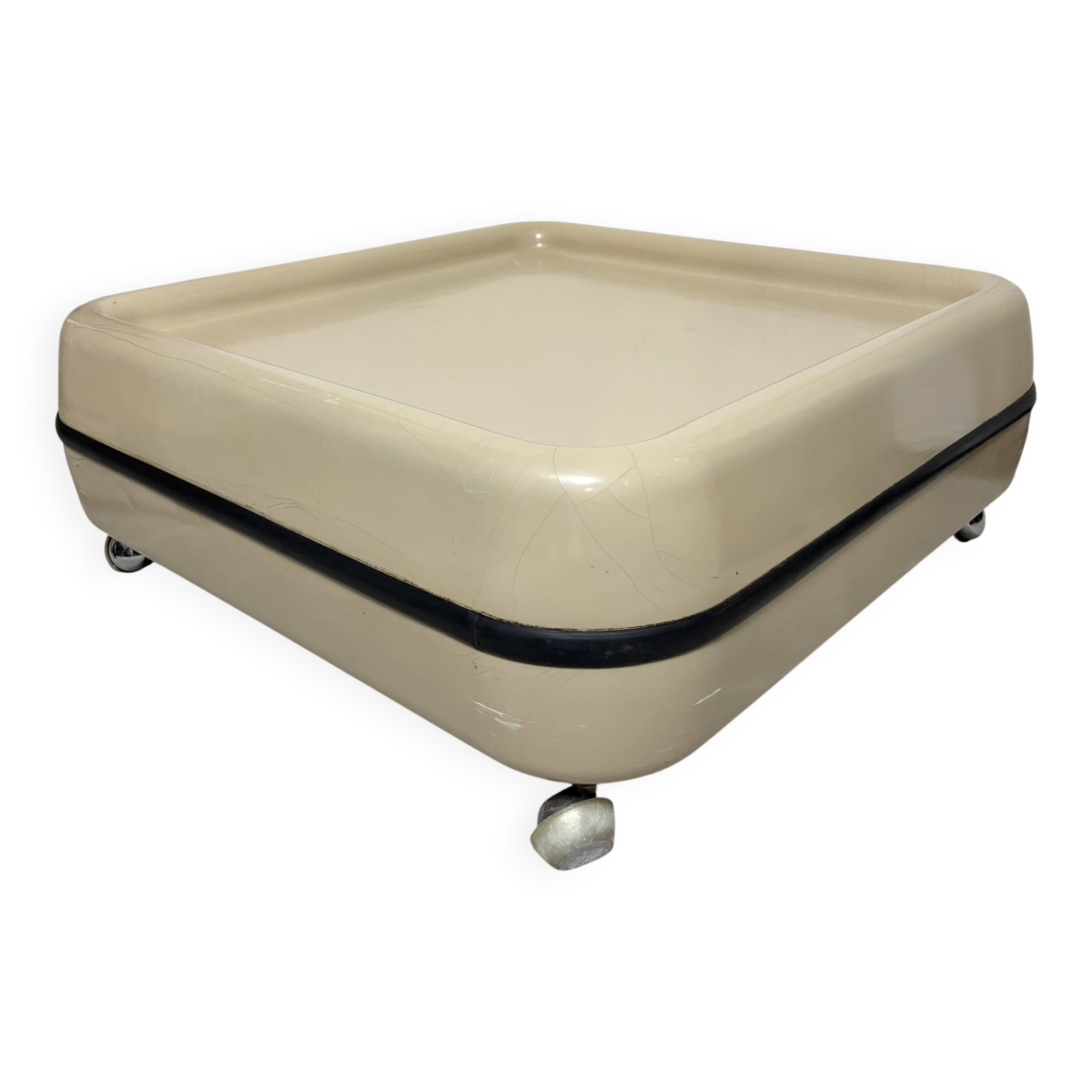Marc Held coffee table, Designers & Industrialists 1970
