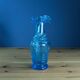 Petit vase Empoli en verre bleu à décor de branches et fruits en relief 16c