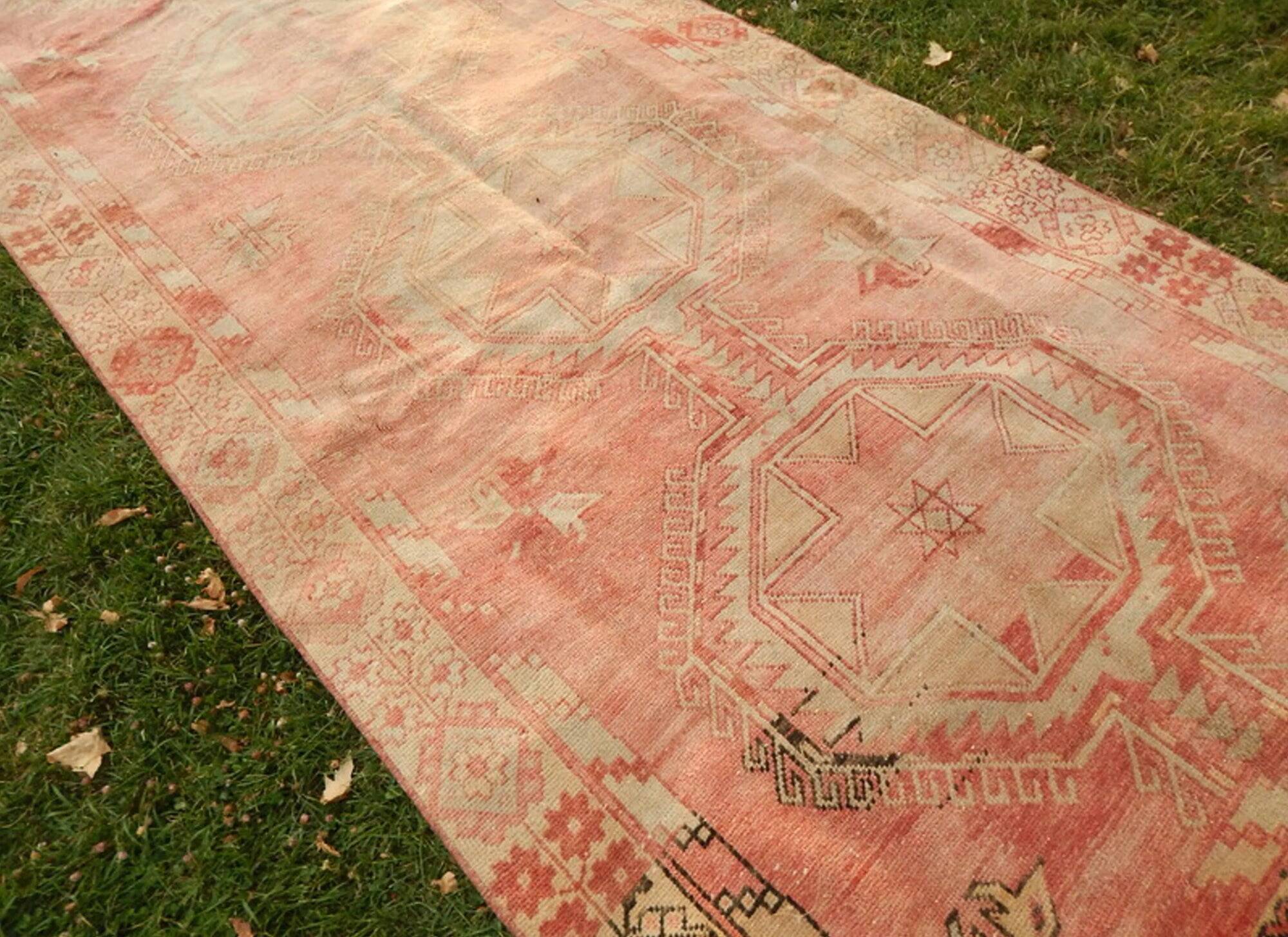 Vintage Turkish hallway rug 137x385 cm