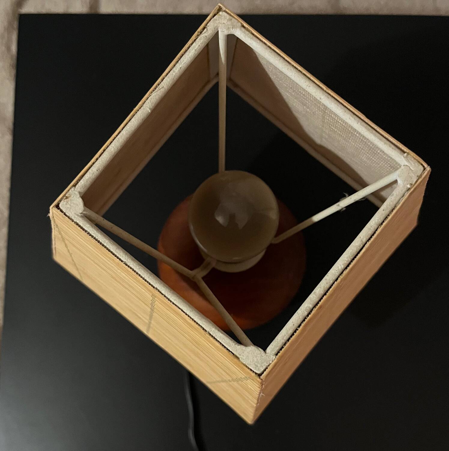 Solid wood ball lamp