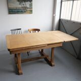 Oak extendable table
