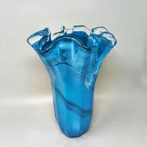 1970s Exquisite "Fazzoletto" Murano Glass Vase by Dogi, Italy