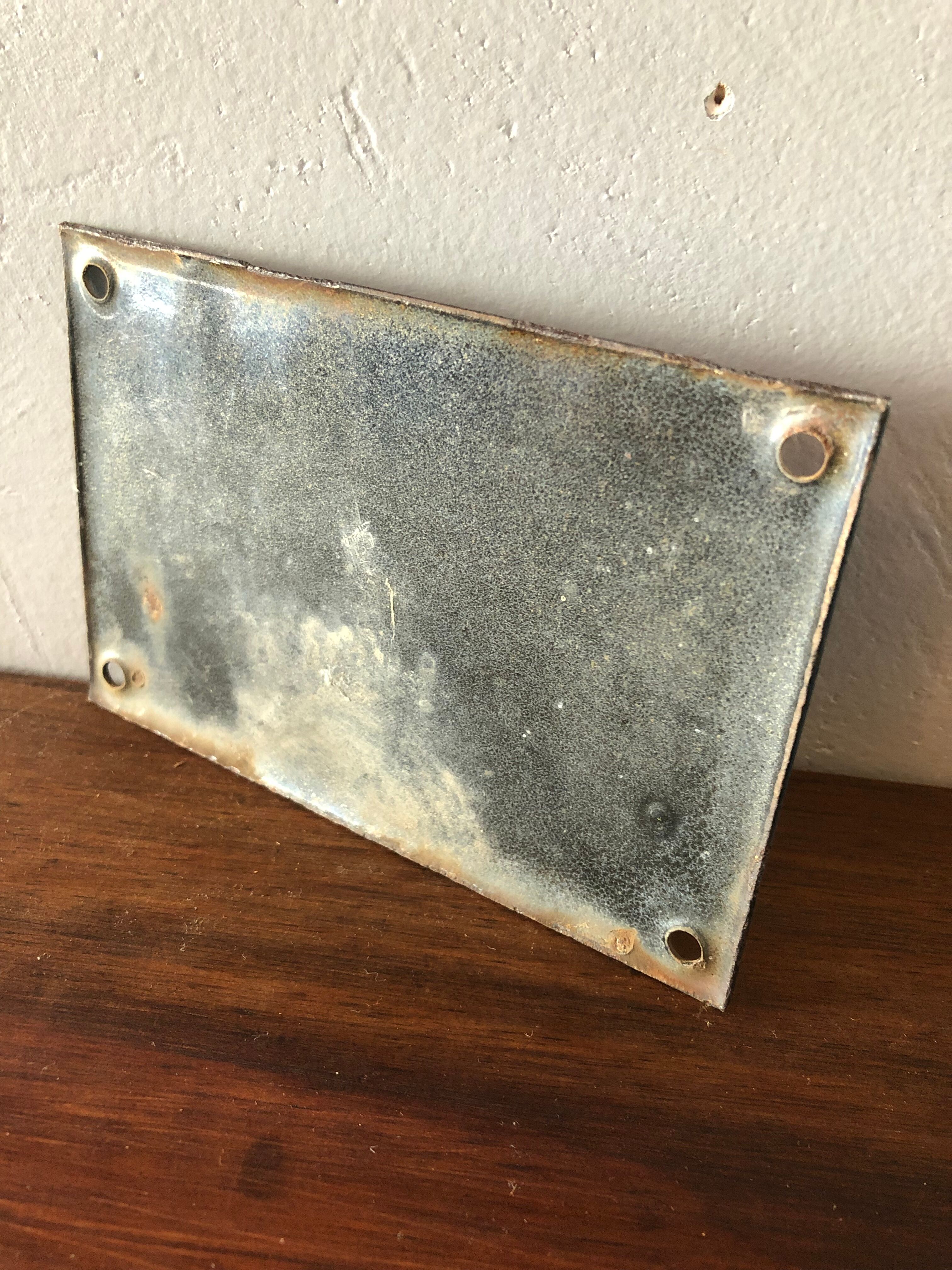 Old enamelled plate number 21