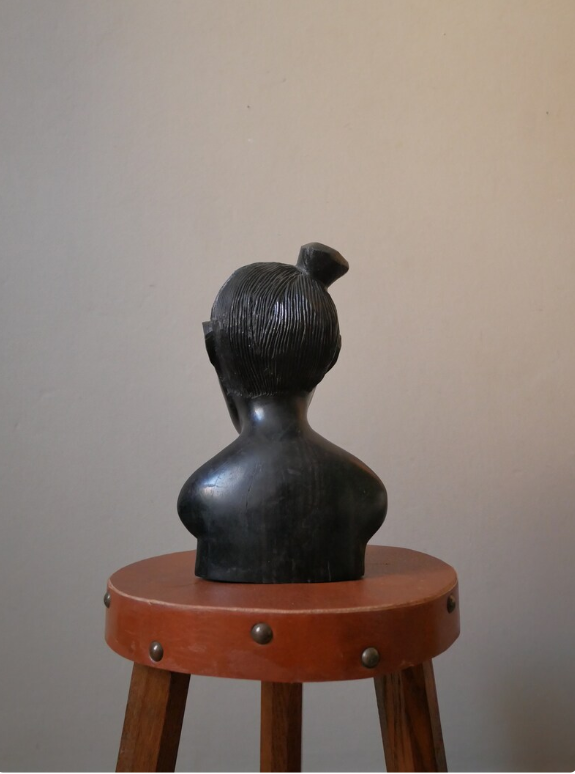 Bust of a woman in ebony African Art