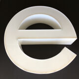 White plexi letters