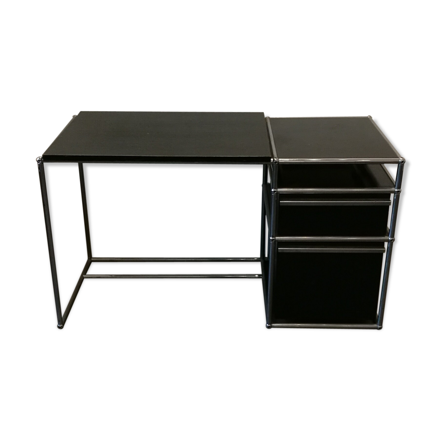 Black desk usm Haller 1980