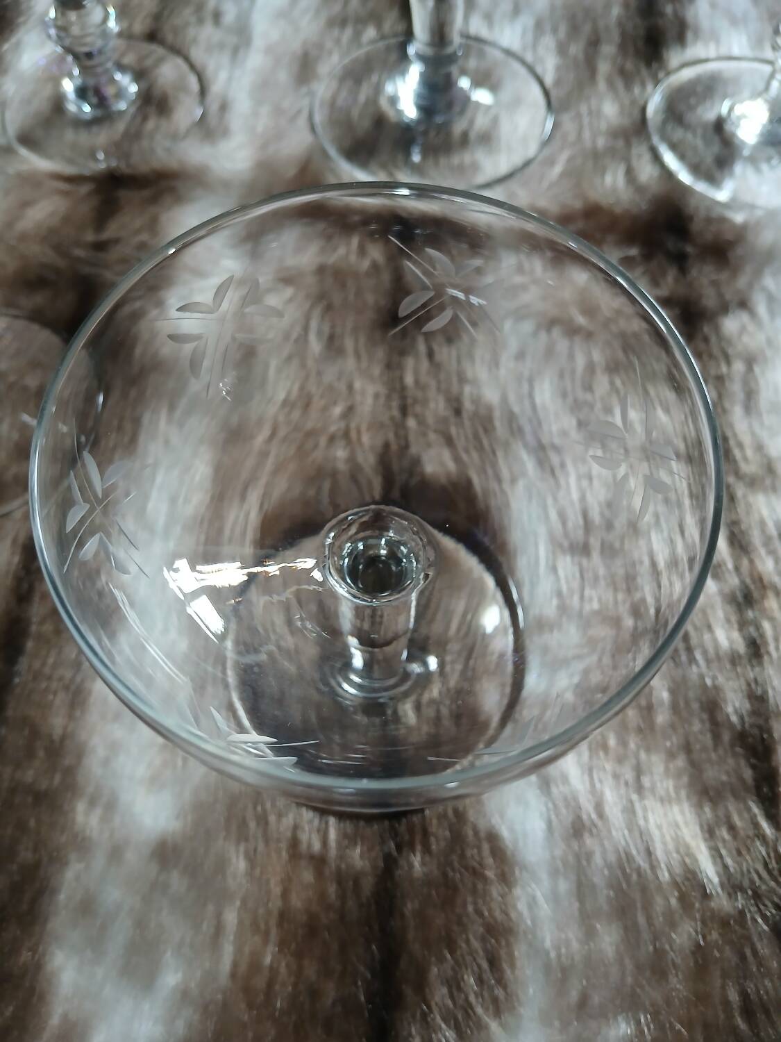 8 mismatched vintage champagne coupes